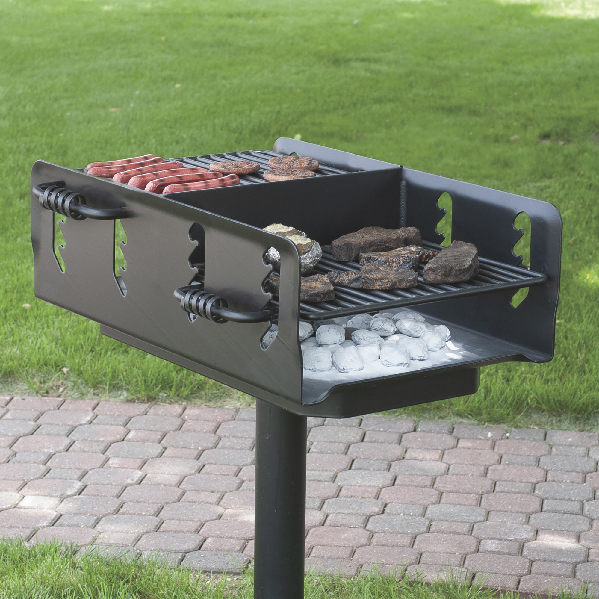 Pilot Rock Shelterhouse Grill — 600 Sq. In., Model N22032 B2